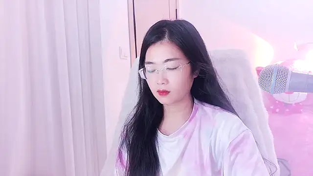 Floor oo online show from 14, 9, 2025