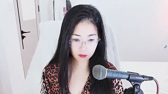 Snapshot of Floor_oo chatting on 14, 5, 2026 Floor oo online show from 14, 5, 2026