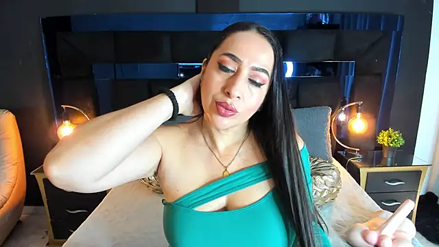 MayraVegas online show from 13, 3, 2025