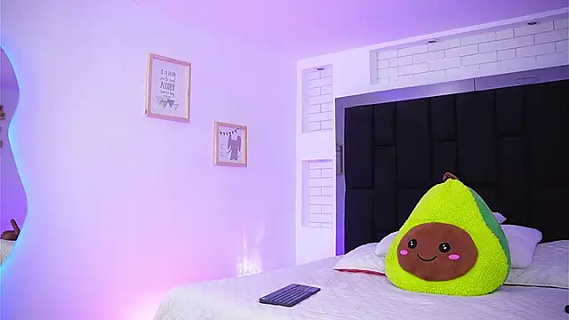 Snapshot of Marianamonroe_ chatting on 16, 9, 2025 Marianamonroe online show from 16, 9, 2025