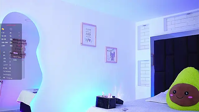 Snapshot of Marianamonroe_ chatting on 11, 11, 2025 Marianamonroe online show from 11, 11, 2025