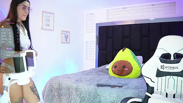 Snapshot of Marianamonroe_ chatting on 2, 12, 2025 Marianamonroe online show from 2, 12, 2025