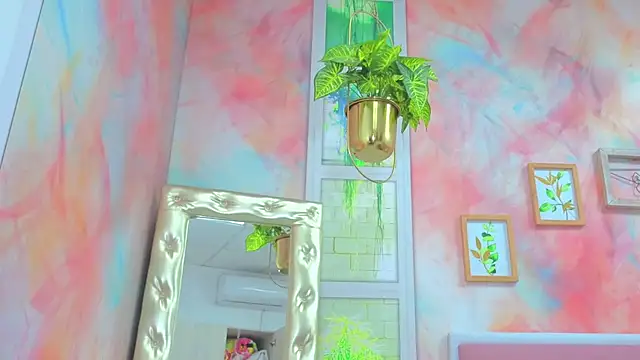 Snapshot of Idiris_big chatting on 12, 9, 2025 Idiris big online show from 12, 9, 2025