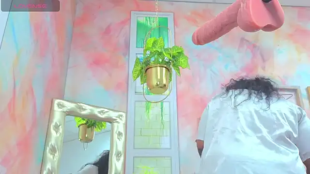 Snapshot of Idiris_big chatting on 17, 10, 2025 Idiris big online show from 17, 10, 2025