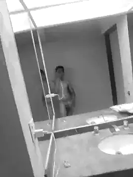 Snapshot of Jerryhottt chatting on 13, 9, 2025 Jerryhottt online show from 13, 9, 2025