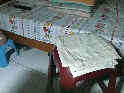 triangle0623 online show from 9, 10, 2025