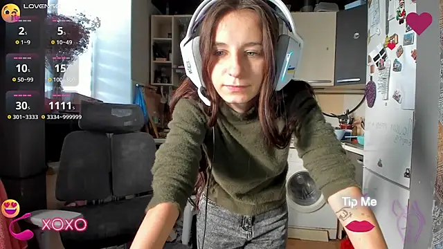  Nika Kik online show from 24, 10, 2025