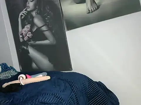 Petite lexii online show from 3, 11, 2025