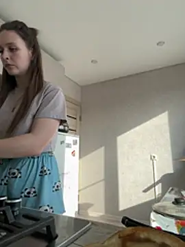 Snapshot of DakotaGercy chatting on 6, 2, 2026 DakotaGercy online show from 6, 2, 2026