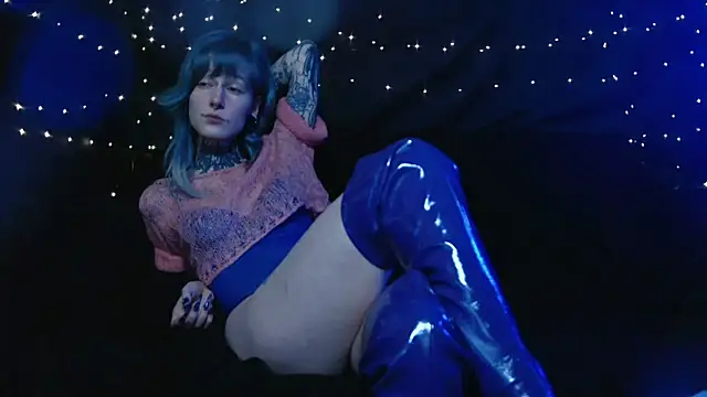 Littlespacemouse online show from 30, 11, 2025