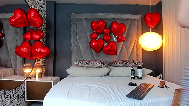 nahomi sweett online show from 6, 2, 2025