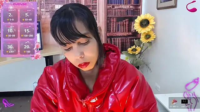 Snapshot of Catalella_Ar chatting on 15, 10, 2025 Catalella Ar online show from 15, 10, 2025