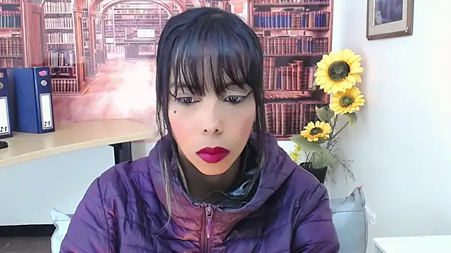 Snapshot of Catalella_Ar chatting on 30, 10, 2025 Catalella Ar online show from 30, 10, 2025