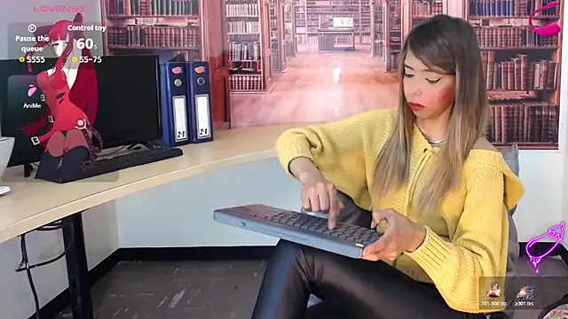 Snapshot of Catalella_Ar chatting on 25, 11, 2025 Catalella Ar online show from 25, 11, 2025