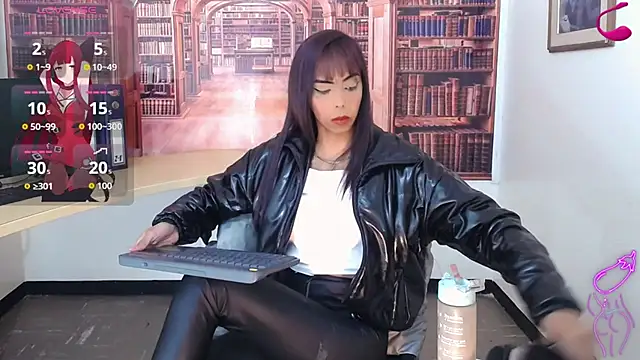 Snapshot of Catalella_Ar chatting on 28, 11, 2025 Catalella Ar online show from 28, 11, 2025