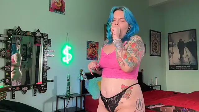 Snapshot of CherryBombBomb chatting on 3, 12, 2025 CherryBombBomb online show from 3, 12, 2025