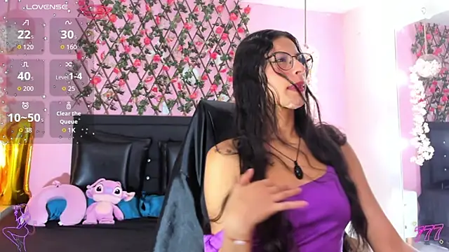 Snapshot of SamaraCortez chatting on 14, 5, 2026 SamaraCortez online show from 14, 5, 2026