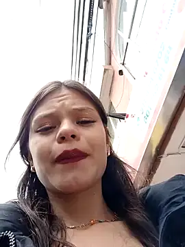 Snapshot of Violeta_12- chatting on 6, 1, 2025 Violeta 12- online show from 6, 1, 2025