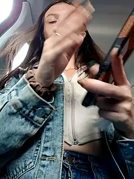 Snapshot of Violeta_12- chatting on 10, 1, 2025 Violeta 12- online show from 10, 1, 2025