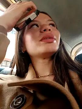 Snapshot of Violeta_12- chatting on 11, 1, 2025 Violeta 12- online show from 11, 1, 2025