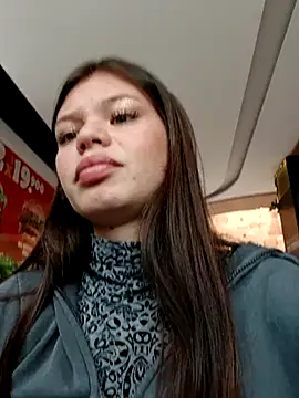 Snapshot of Violeta_12- chatting on 21, 2, 2025 Violeta 12- online show from 21, 2, 2025