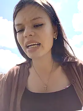 Snapshot of Violeta_12- chatting on 9, 3, 2025 Violeta 12- online show from 9, 3, 2025