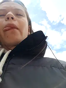 Snapshot of Violeta_12- chatting on 17, 3, 2025 Violeta 12- online show from 17, 3, 2025