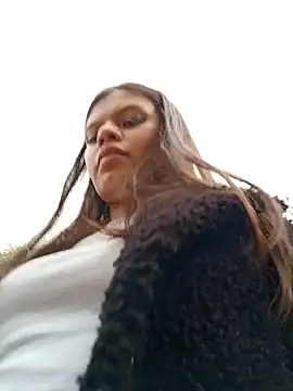 Snapshot of Violeta_12- chatting on 18, 3, 2025 Violeta 12- online show from 18, 3, 2025