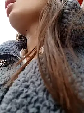 Snapshot of Violeta_12- chatting on 20, 3, 2025 Violeta 12- online show from 20, 3, 2025