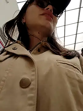 Snapshot of Violeta_12- chatting on 20, 9, 2025 Violeta 12- online show from 20, 9, 2025