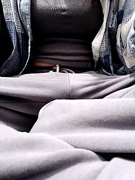 Snapshot of Violeta_12- chatting on 25, 9, 2025 Violeta 12- online show from 25, 9, 2025