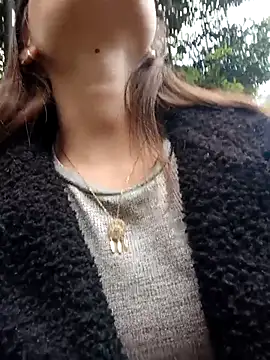 Snapshot of Violeta_12- chatting on 28, 10, 2025 Violeta 12- online show from 28, 10, 2025