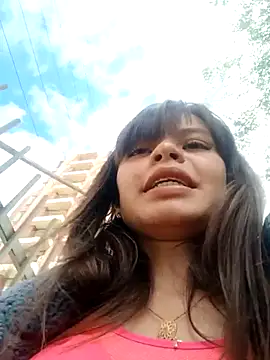 Snapshot of Violeta_12- chatting on 2, 11, 2025 Violeta 12- online show from 2, 11, 2025