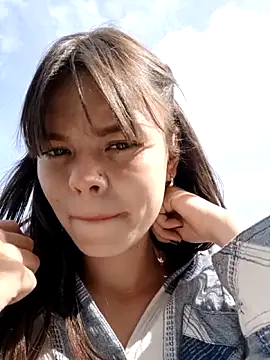 Snapshot of Violeta_12- chatting on 10, 11, 2025 Violeta 12- online show from 10, 11, 2025