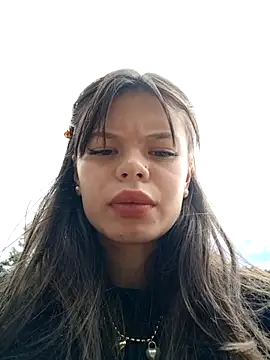 Snapshot of Violeta_12- chatting on 26, 11, 2025 Violeta 12- online show from 26, 11, 2025