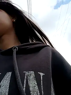 Snapshot of Violeta_12- chatting on 30, 11, 2025 Violeta 12- online show from 30, 11, 2025