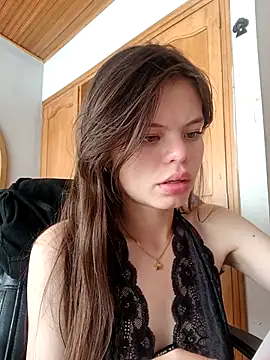 Snapshot of Violeta_12- chatting on 30, 4, 2026 Violeta 12- online show from 30, 4, 2026