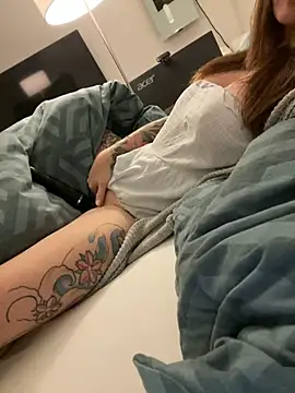 Snapshot of CindyNightX chatting on 17, 1, 2025 CindyNightX online show from 17, 1, 2025