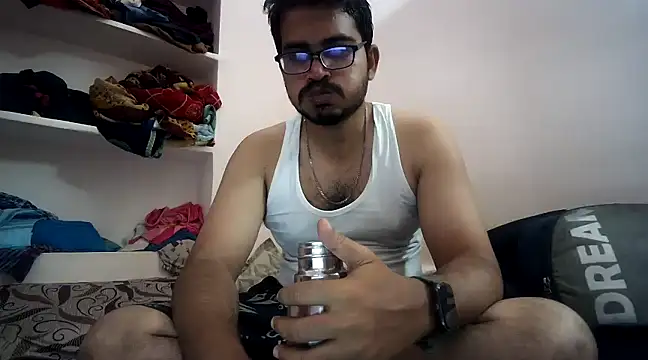 naughtymike0007 online show from 5, 2, 2025