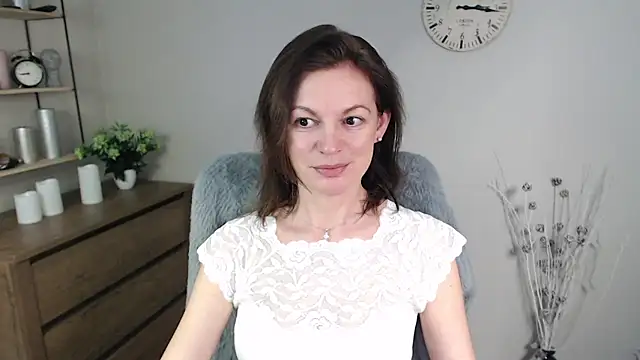 VivianWILD online show from 15, 1, 2025