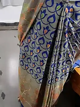 Snapshot of Januhot18 chatting on 13, 12, 2024 Januhot18 online show from 13, 12, 2024