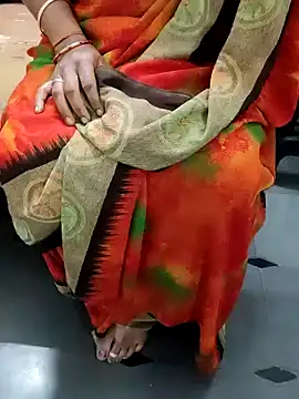 Snapshot of Januhot18 chatting on 14, 12, 2024 Januhot18 online show from 14, 12, 2024