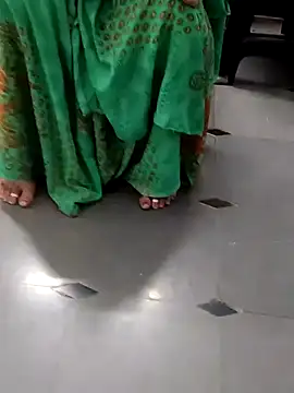 Snapshot of Januhot18 chatting on 16, 12, 2024 Januhot18 online show from 16, 12, 2024