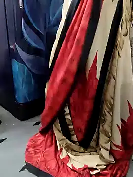 Snapshot of Januhot18 chatting on 18, 12, 2024 Januhot18 online show from 18, 12, 2024