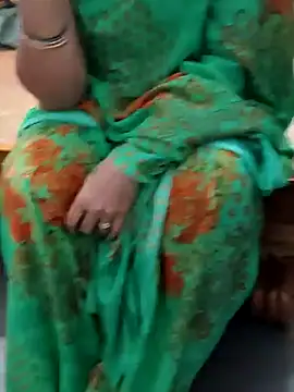 Snapshot of Januhot18 chatting on 6, 1, 2025 Januhot18 online show from 6, 1, 2025