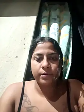 Giselabrunette25 online show from 28, 11, 2025