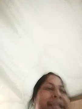 Giselabrunette25 online show from 17, 3, 2026