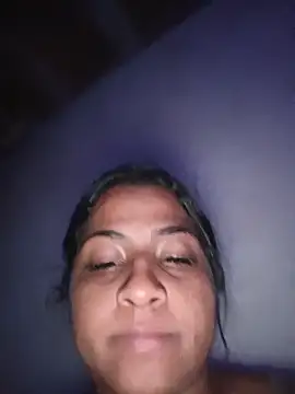 Giselabrunette25 online show from 24, 5, 2026