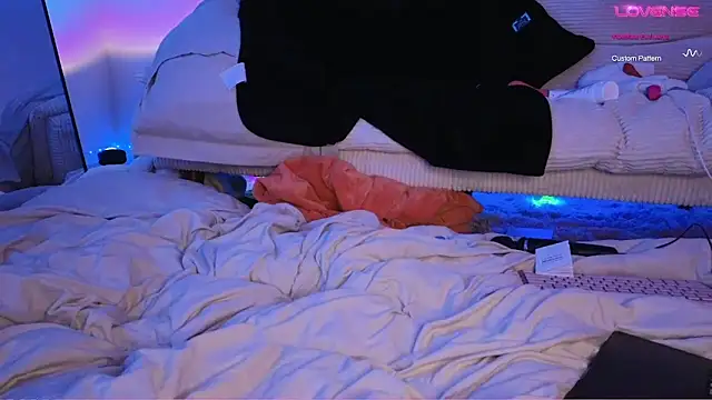 Snapshot of yummyrina chatting on 29, 12, 2024 yummyrina online show from 29, 12, 2024