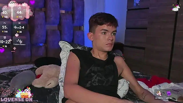 Angelo 018 online show from 10, 3, 2025